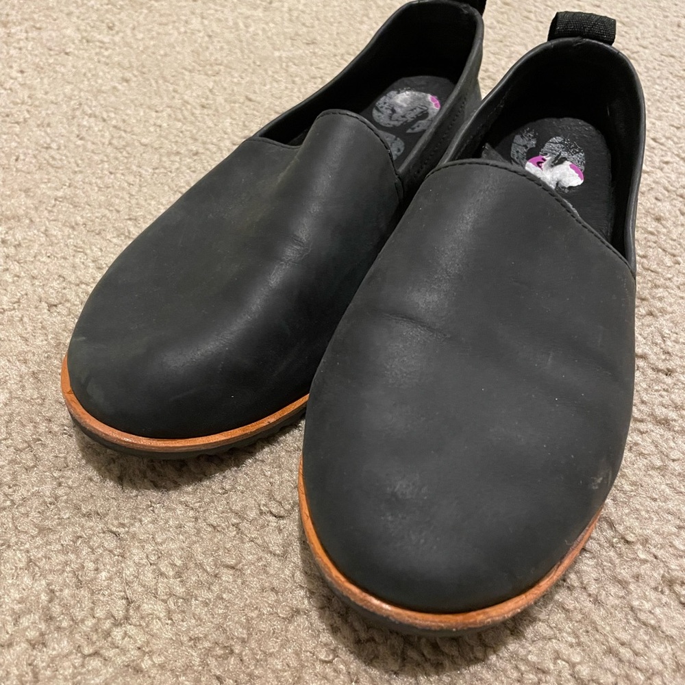 SOREL flats 8.5